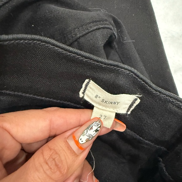 Madewell 8" Skinny Black Carbondale Wash Jeans Size 27 - Picture 5 of 5